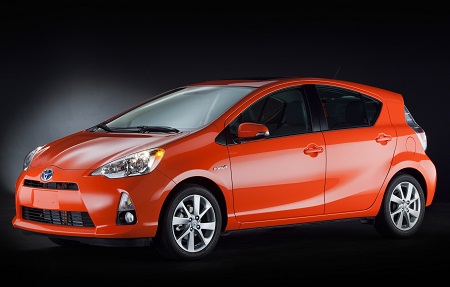 prius_c_001 prius c