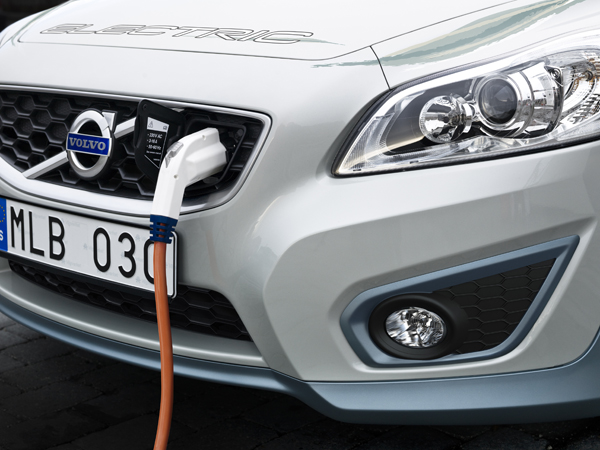 Volvo Fast EV Charger Volvo Fast EV Charger
