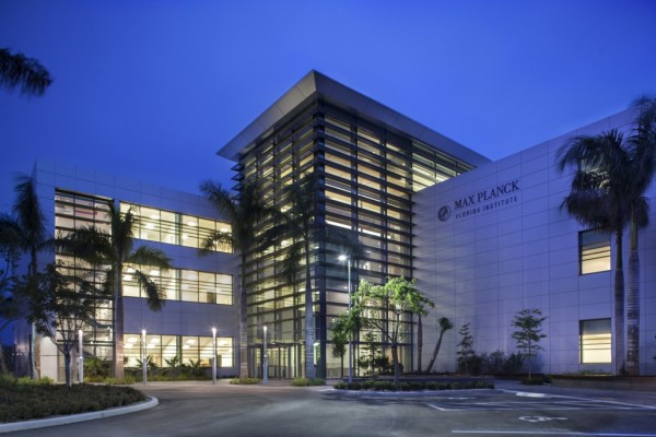 The LEED Gold-certified Max Planck Florida Institute for Neuroscience opened Dec. 5 at Florida Atlantic University, in Jupiter Fla. Image via The Weitz Co.