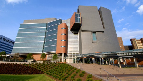 The University of Cincinnati's Center for Academic and Research Excellence building earned LEED Gold certification in 2008. Image via Green Education Services.