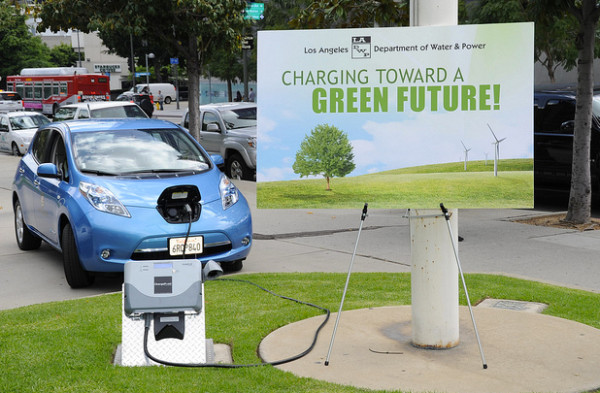 Los Angeles Becoming Electric Vehicle Rebate Heaven | EarthTechling