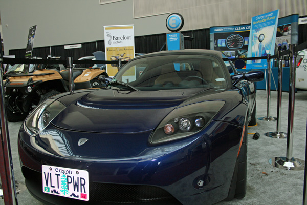 pdxshow-tes1 Tesla Roadster
