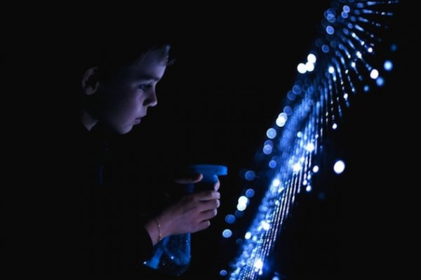 LED-Water-Light-Graffiti-Art-2 LED-Water-Light-Graffiti-Art