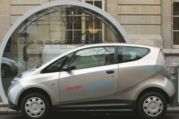 bollor-bluecar