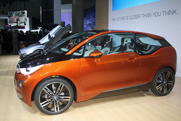 BMW i3 at 2012 LA Auto Show (image copyright EarthTechling)