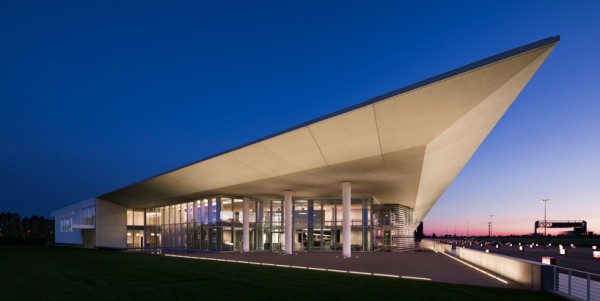 The new Italcementi.lab in Bergamo, Italy. Image by Scott Frances via Richard Meier & Partners.