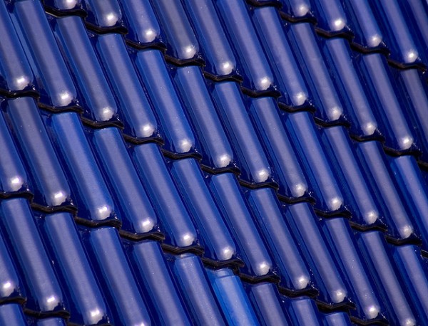 The new look for cool roofs just got a lot bluer, building researchers say. Image by laenulfean via Flickr.