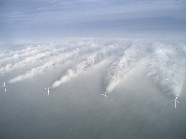 Aerial picture of Horns rev wind farm in Denmark (image via Vattenfall/Flickr)