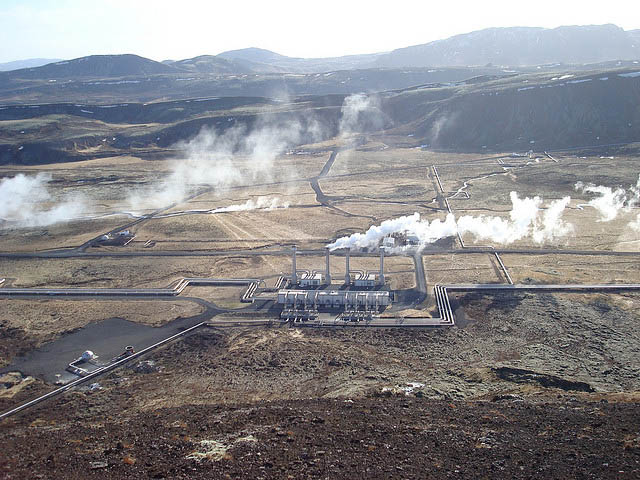 geothermal-power-plant-iceland