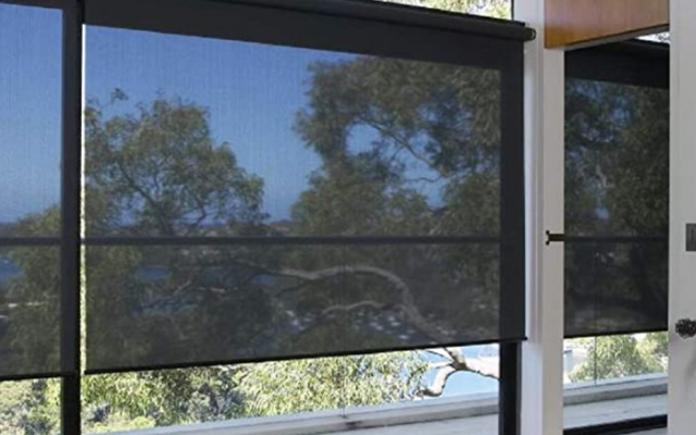 RollerShade Solar Blind Charger